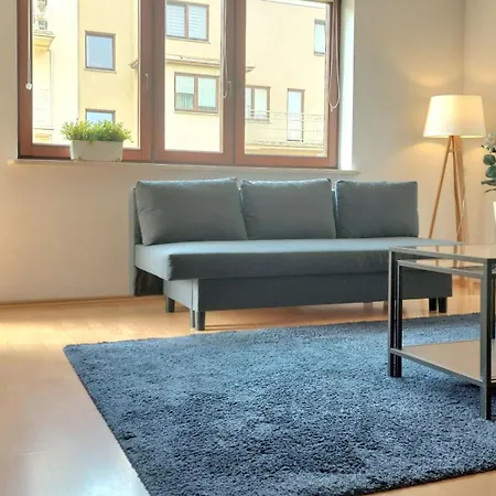 Apartman Kawalerka Blisko Plazy W Brzeznie